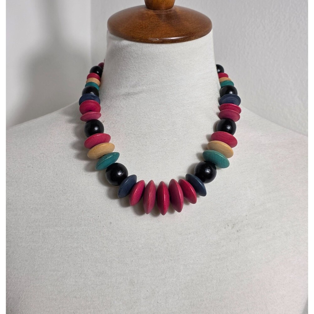 Vintage-Style Chunky Wooden Statement Necklace Colorful Disc Beads